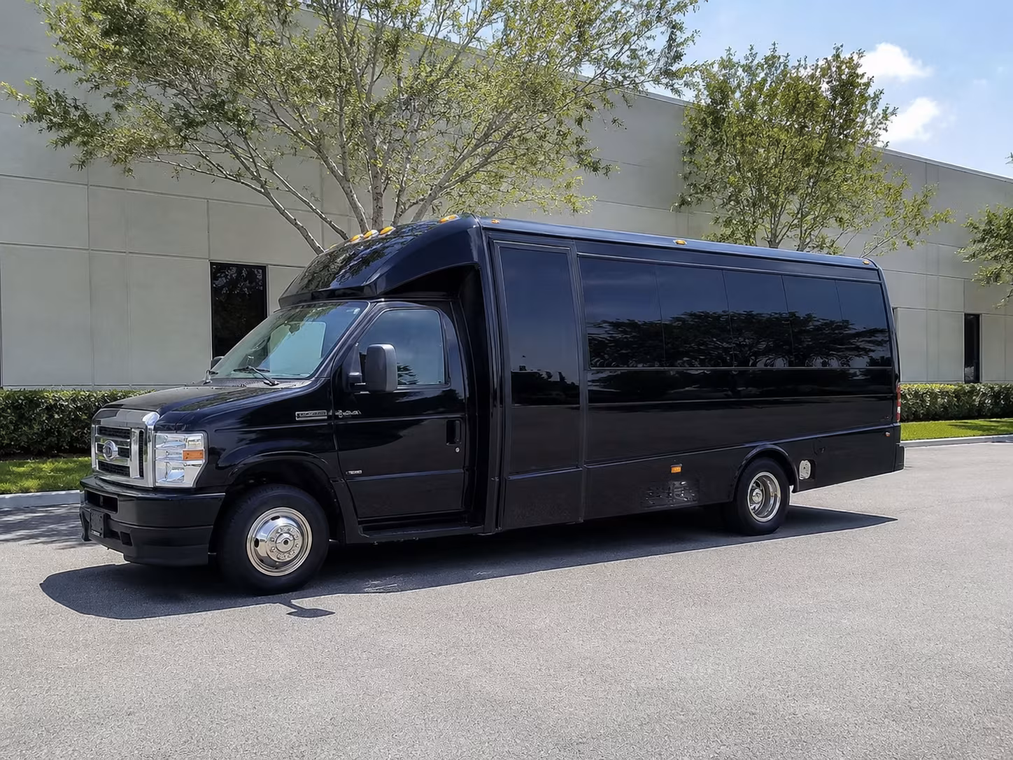 austin efficient and timely transportation for austin winery tours