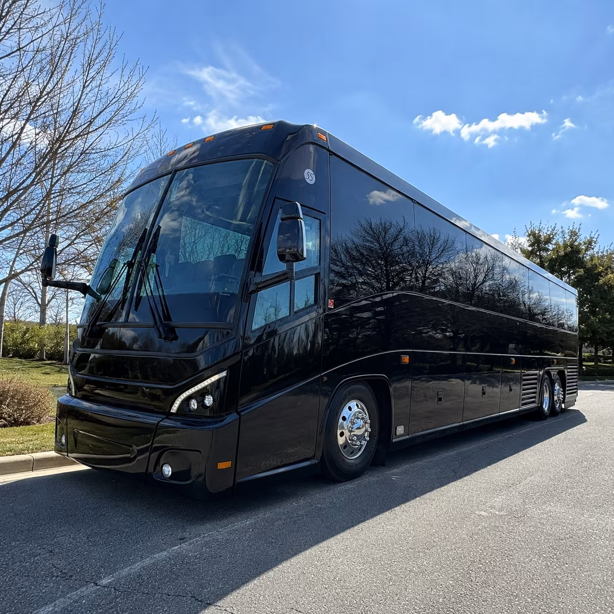 temple charter bus hero 3